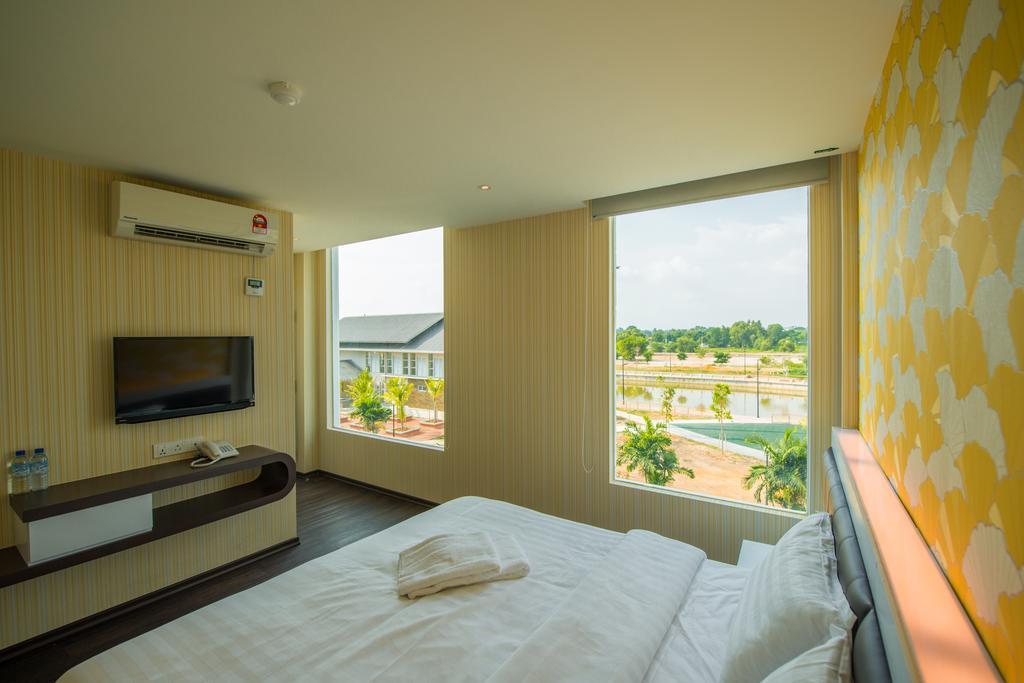 Riverfront Sentral Hotel Malacca Ngoại thất bức ảnh